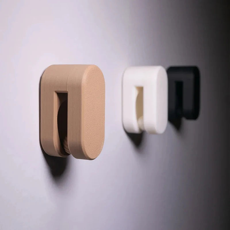 Automatic Locking Towel Hook