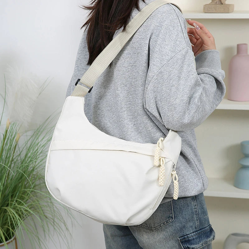 Versatile women's everyday crossbody bag